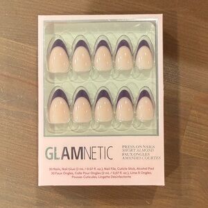 Glamnetic Short Almond Press-On Nails - Purple and Cream